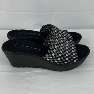 Steven by Steve Madden sandals